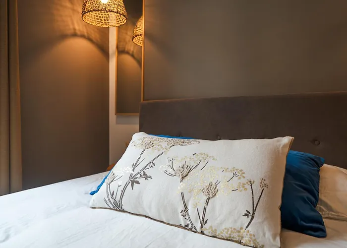 Residence Saint-Louis - Appart'Hotel Tout-Equipe 아파트 숄레