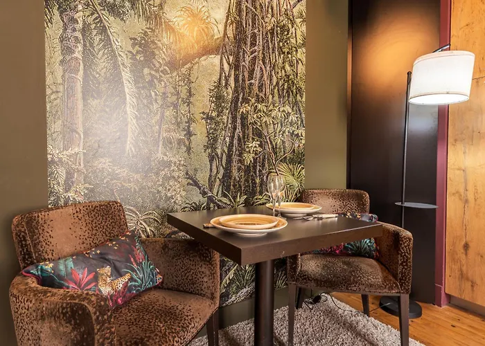 Residence Saint-Louis - Appart'Hotel Tout-Equipe 아파트 *